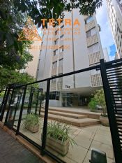 ITAIM BIBI -  EXCELENTE APTO. 3 DORM. SENDO 1 SUÍTE E VAGA - 125M² UTEIS - IMPECÁVEL  - Apto Residencial Itaim Bibi3 dorms. 